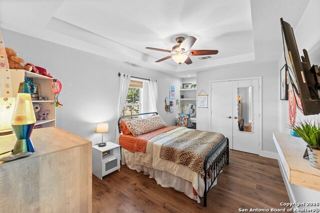 Image 24 of 72 For 1265 Hillside Oaks Dr