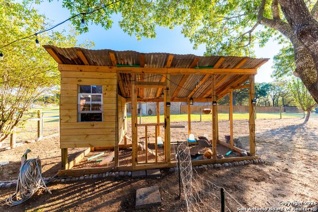 Image 58 of 72 For 1265 Hillside Oaks Dr