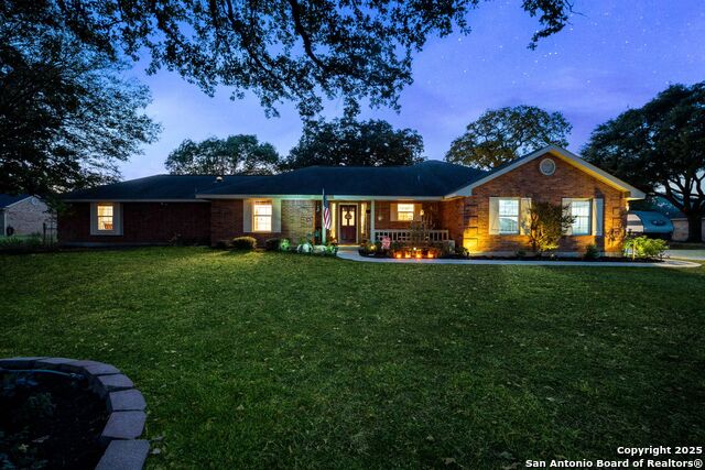 Image 59 of 72 For 1265 Hillside Oaks Dr