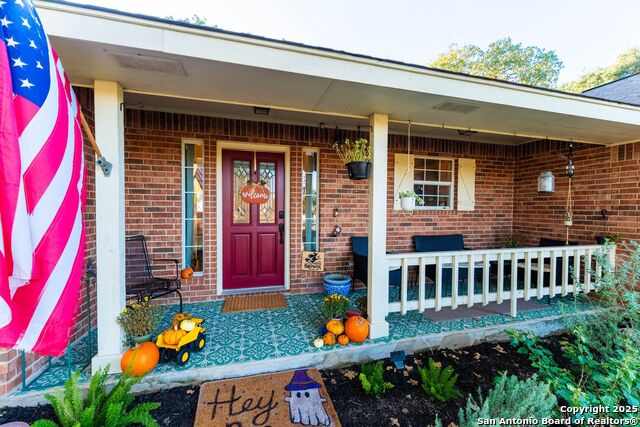 Image 6 of 72 For 1265 Hillside Oaks Dr