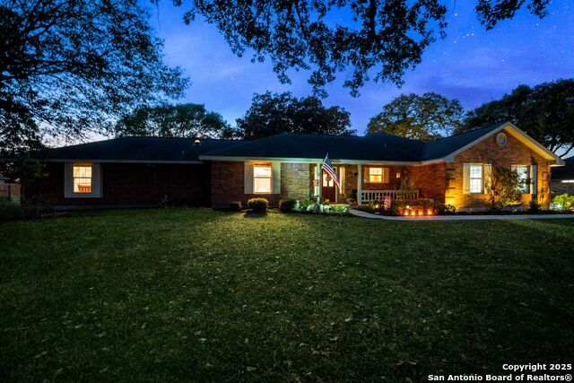 Image 61 of 72 For 1265 Hillside Oaks Dr