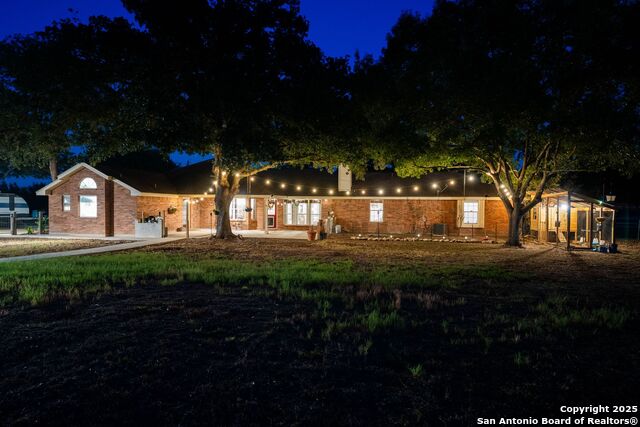 Image 69 of 72 For 1265 Hillside Oaks Dr