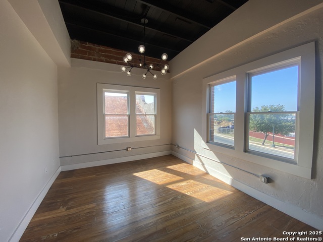 Image 6 of 9 For 1714 St. Mary's S 3