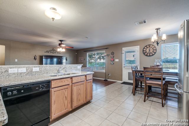 Image 9 of 25 For 212 Anvil Pl