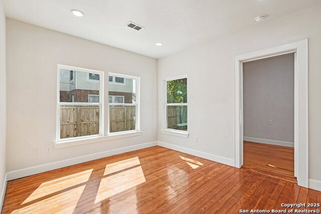 Image 20 of 58 For 1513 Jefferson St