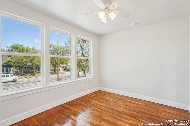 Image 28 of 58 For 1513 Jefferson St