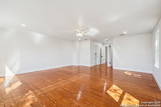 Image 34 of 58 For 1513 Jefferson St