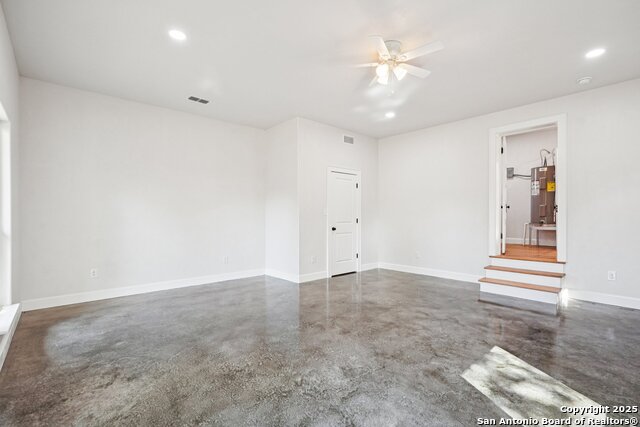 Image 42 of 58 For 1513 Jefferson St