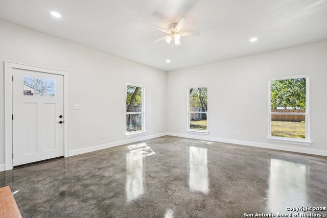 Image 44 of 58 For 1513 Jefferson St