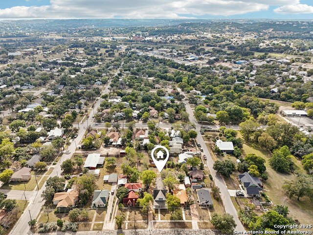 Image 56 of 58 For 1513 Jefferson St