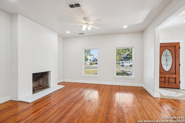 Image 7 of 58 For 1513 Jefferson St