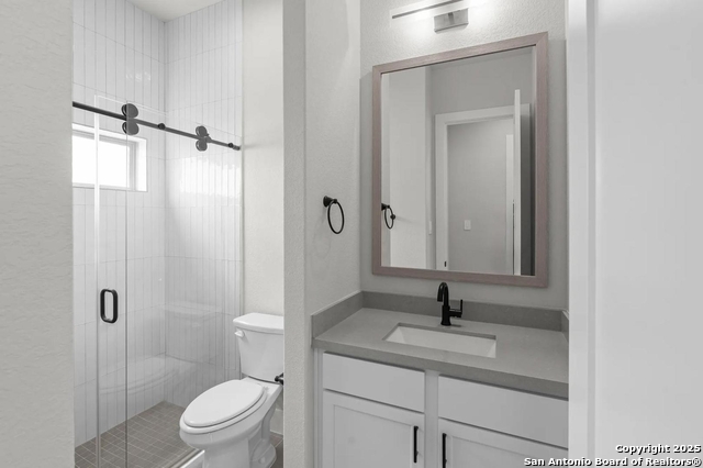 Image 32 of 41 For 113 Estrella