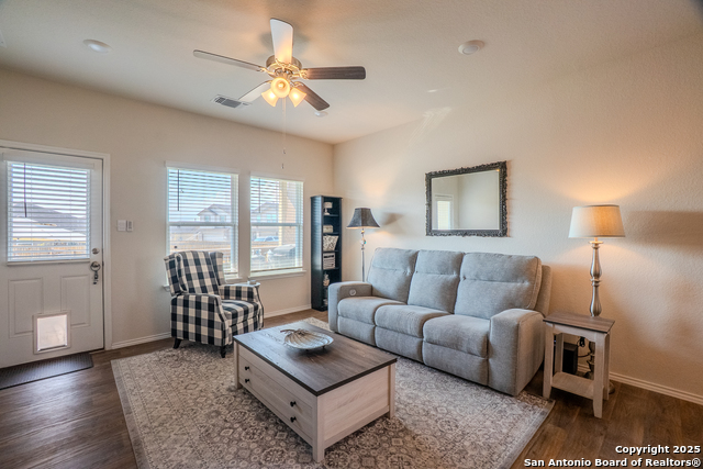 Image 15 of 48 For 157 Honors