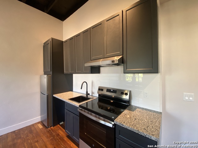 Image 5 of 9 For 1714 St. Mary's S 4