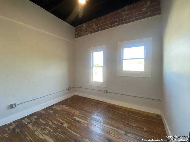 Image 6 of 9 For 1714 St. Mary's S 4