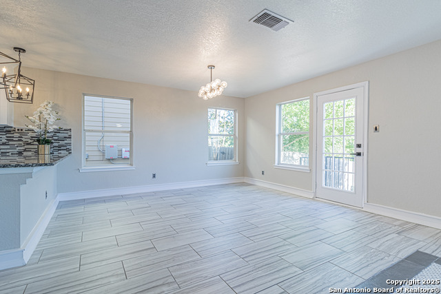 Image 8 of 49 For 5110 Sunview Vly