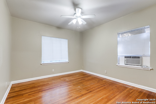 Image 14 of 25 For 229 Natalen  1