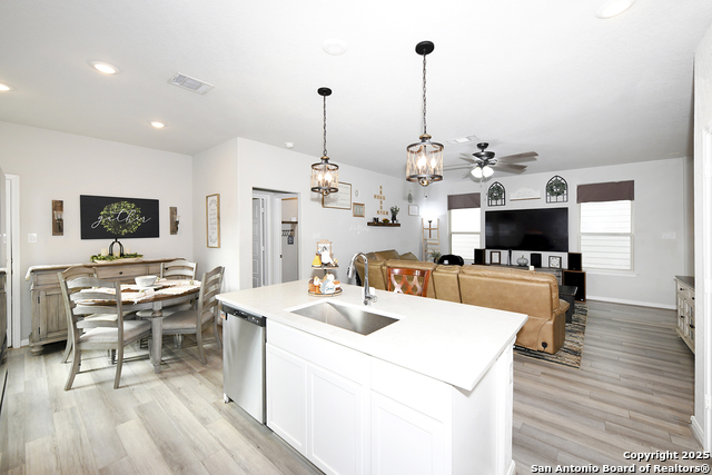 Image 13 of 35 For 9110 Devils River