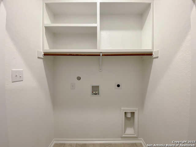 Image 20 of 22 For 6806 Prue  73