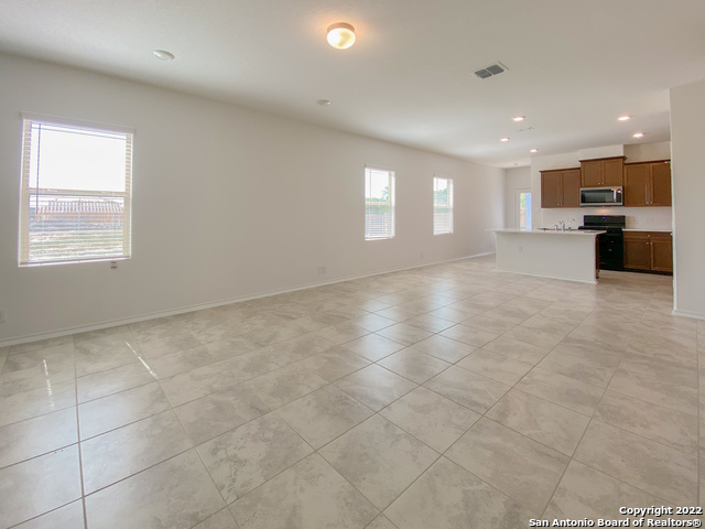 Image 7 of 22 For 6806 Prue  73