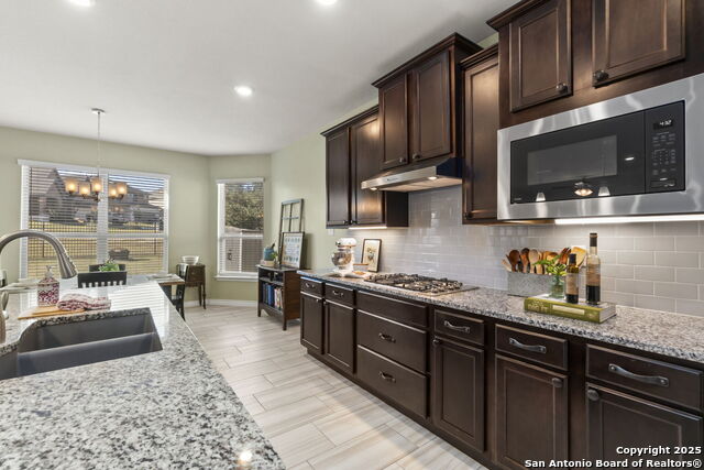 Image 10 of 44 For 3238 Blenheim Park