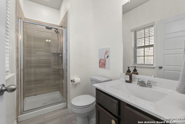 Image 22 of 44 For 3238 Blenheim Park