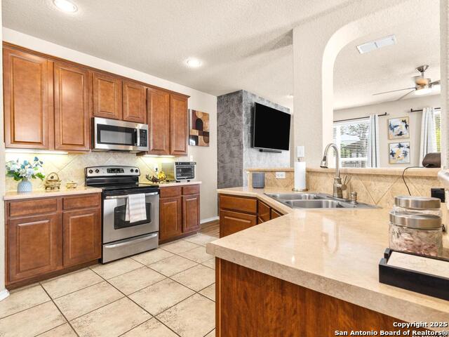 Image 11 of 29 For 12310 Abbey Garden