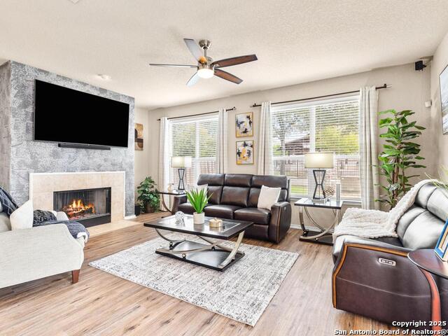 Image 4 of 29 For 12310 Abbey Garden