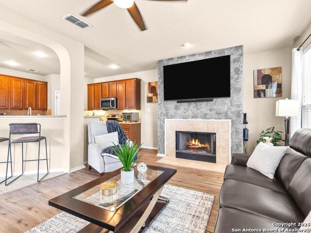 Image 7 of 29 For 12310 Abbey Garden