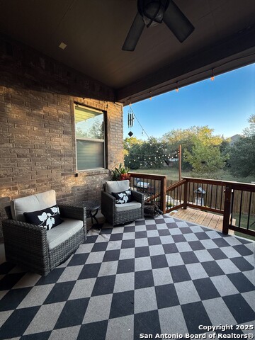 Listing photo id 22 for 28938 Fairs Gate