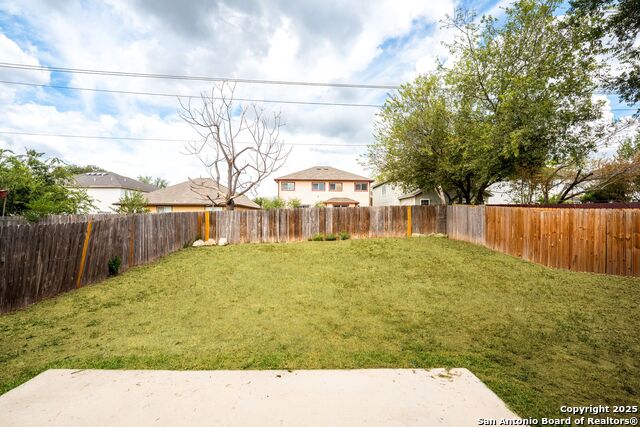 Image 41 of 41 For 10335 Royal Estate