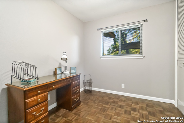 Image 13 of 17 For 4703 Lorelei