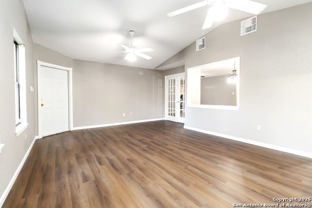 Image 6 of 17 For 4703 Lorelei