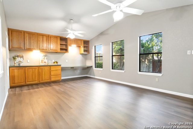 Image 8 of 17 For 4703 Lorelei