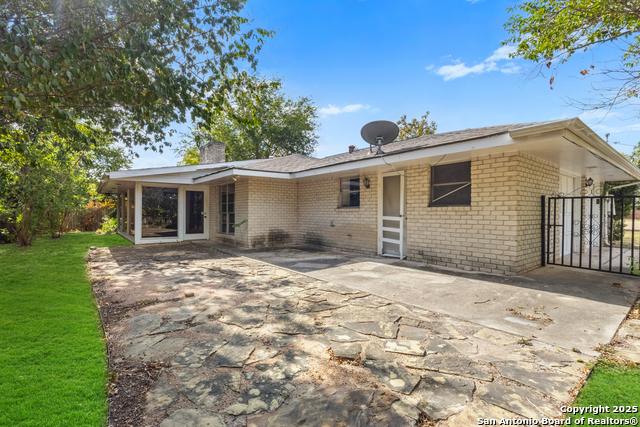 Listing photo id 26 for 6041 Trone Trail