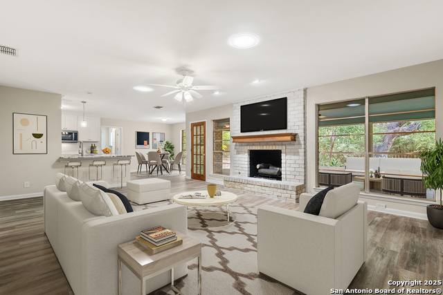 Listing photo id 6 for 6041 Trone Trail