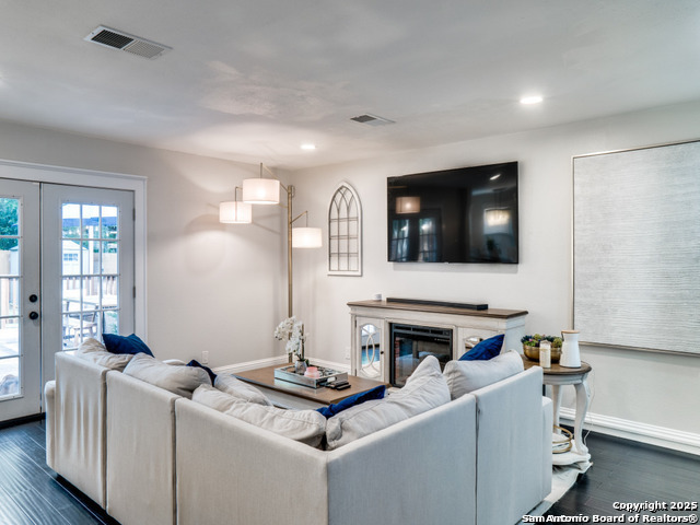 Image 8 of 29 For 2127 Encanto