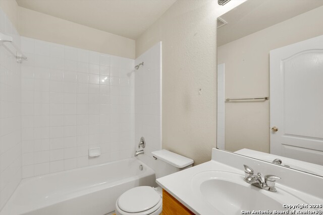 Image 28 of 33 For 3939 Nuttall Oak