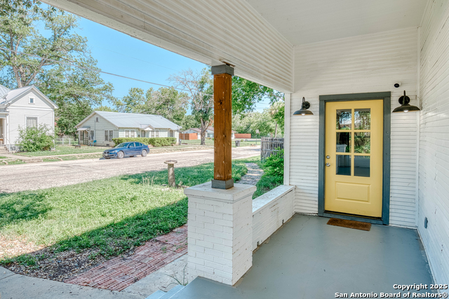 Image 17 of 21 For 1301 Avenue K