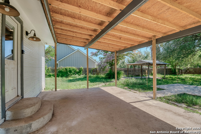 Image 5 of 21 For 1301 Avenue K