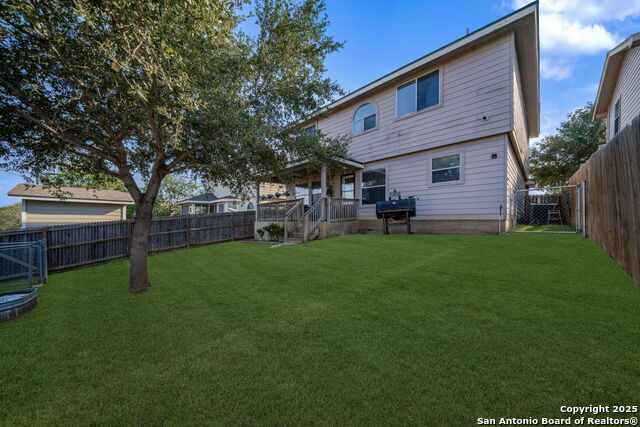 Listing photo id 23 for 8034 Shumard Oak