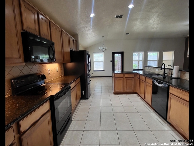 Image 10 of 24 For 5131 Gemsbuck Chase