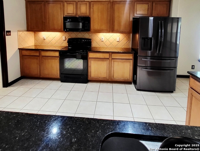 Image 11 of 24 For 5131 Gemsbuck Chase