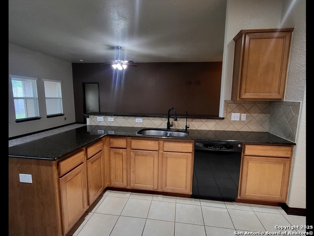 Image 13 of 24 For 5131 Gemsbuck Chase