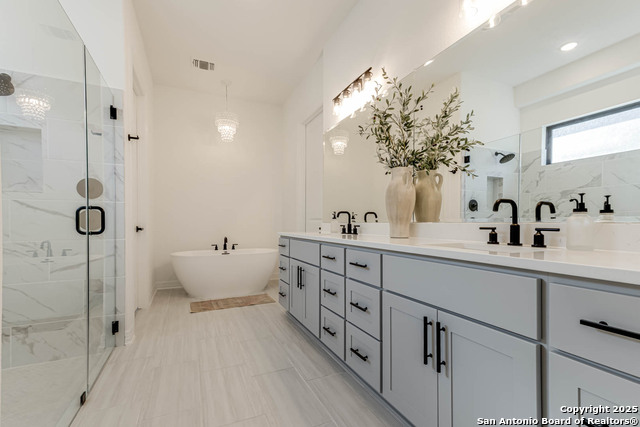 Listing photo id 23 for 23414 Grande Vista