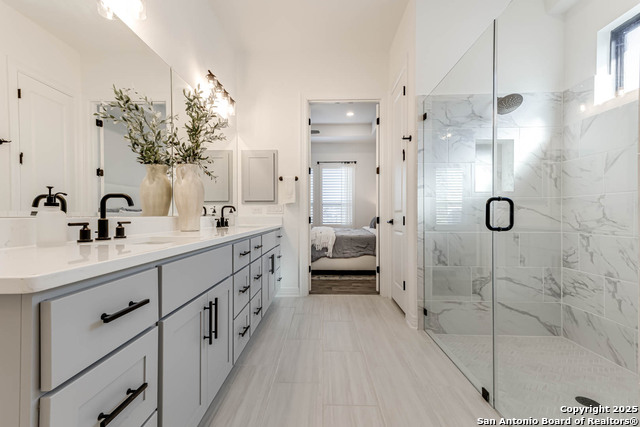 Listing photo id 25 for 23414 Grande Vista