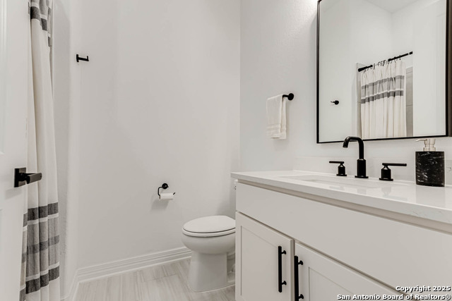 Listing photo id 30 for 23414 Grande Vista