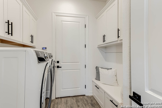 Listing photo id 31 for 23414 Grande Vista