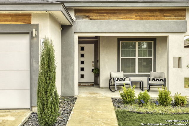 Image 4 of 25 For 6215 Katy Run