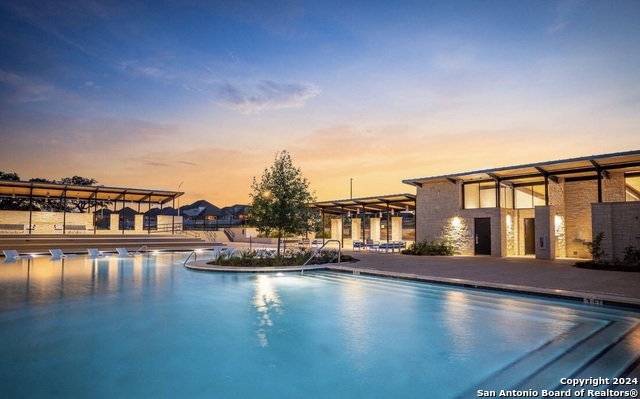 Image 29 of 30 For 2052 Stephanie